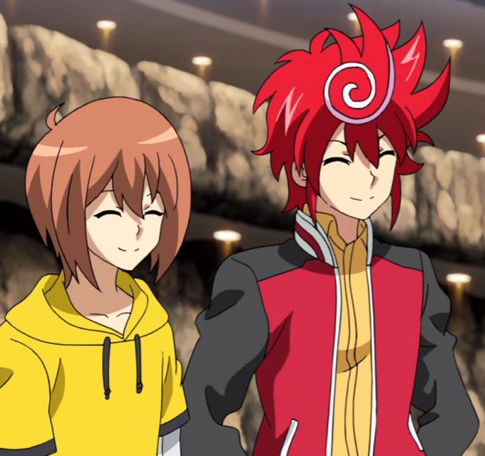 C4HHAtfWEAAChVy.jpg:small