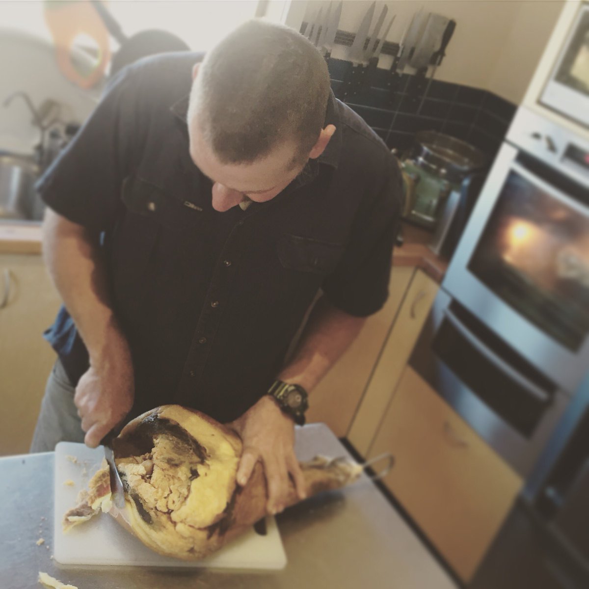CoreenUng's tweet photo. Slicing into our #homecured 18-month hung prosciutto made from @ourmatesfarm #wessexsaddleback #pork. #anticipation #truefreerange https://t.co/8INQYcvqPW