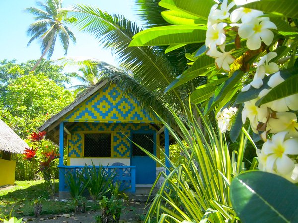 Kathy_Garoleo's tweet photo. #Vanuatu is not only Port Vila. Get out to the islands. Uduna Beach Cove Bungalows on the island of Nguna is a must.
#discoverwhatmatters https://t.co/bPfJlPL9Ms
