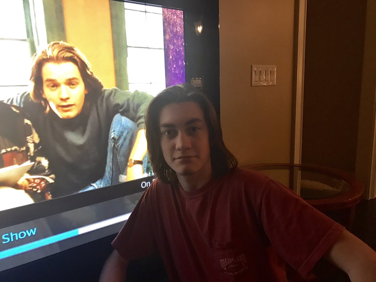 FrancesKeefe's tweet photo. @mcgregor_ewan 
watching the Graham Norton show; cast of Trainspotters; saw this photo of you, but saw my son Aidan as your doppelganger! https://t.co/BSgwgRFyvu