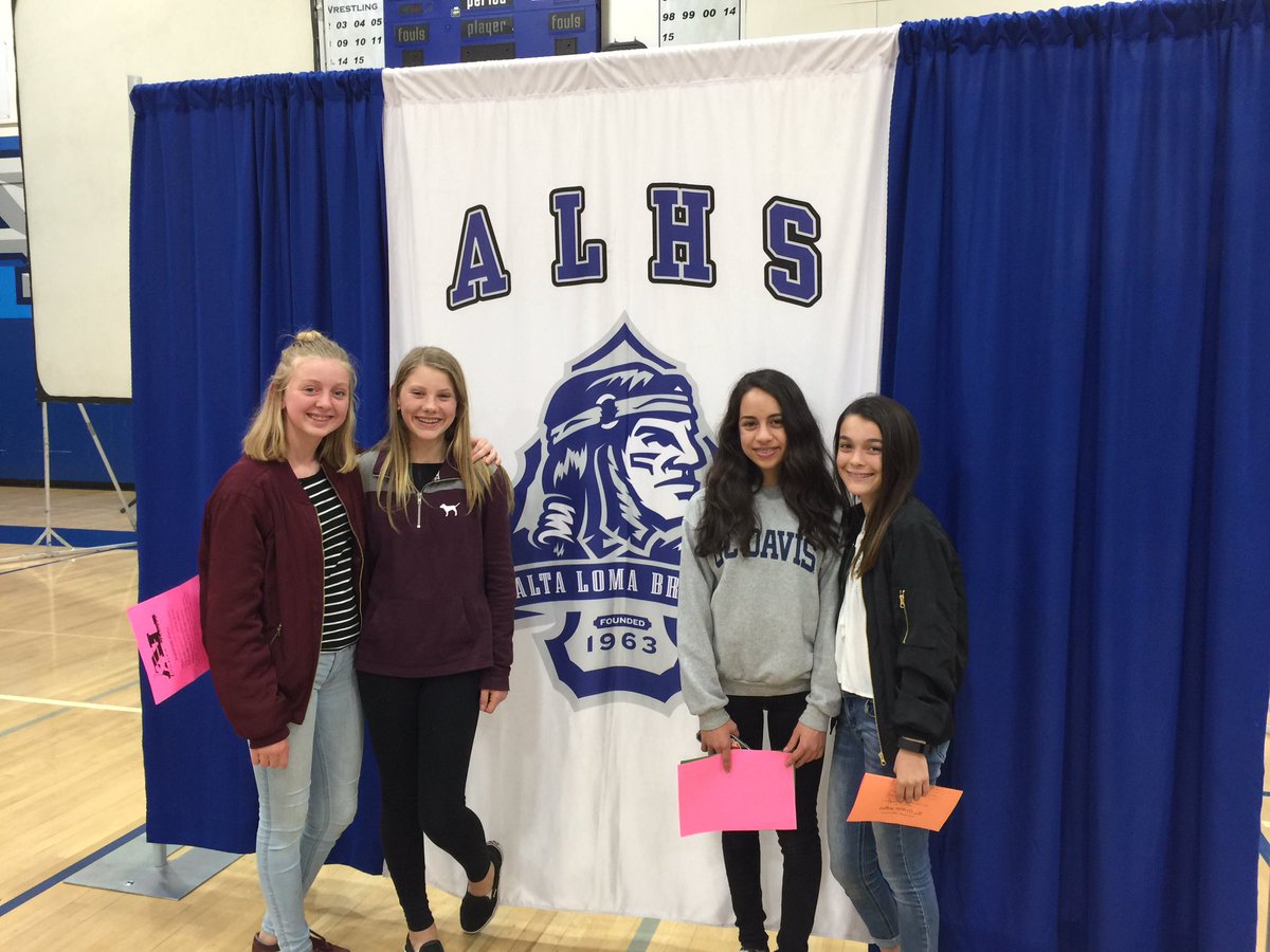 AltaLomaHigh's tweet photo. A few of our future Braves at 8th grade night! https://t.co/pae1XASNwh