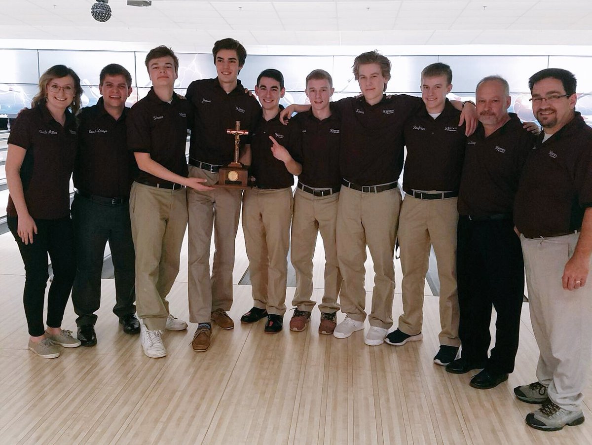 SJABowling's tweet photo. Awesome job to both boys and girls varsity for winning the Archbishop's meet against Aquinas, Miege, and Hayden! https://t.co/rDafjiJ241