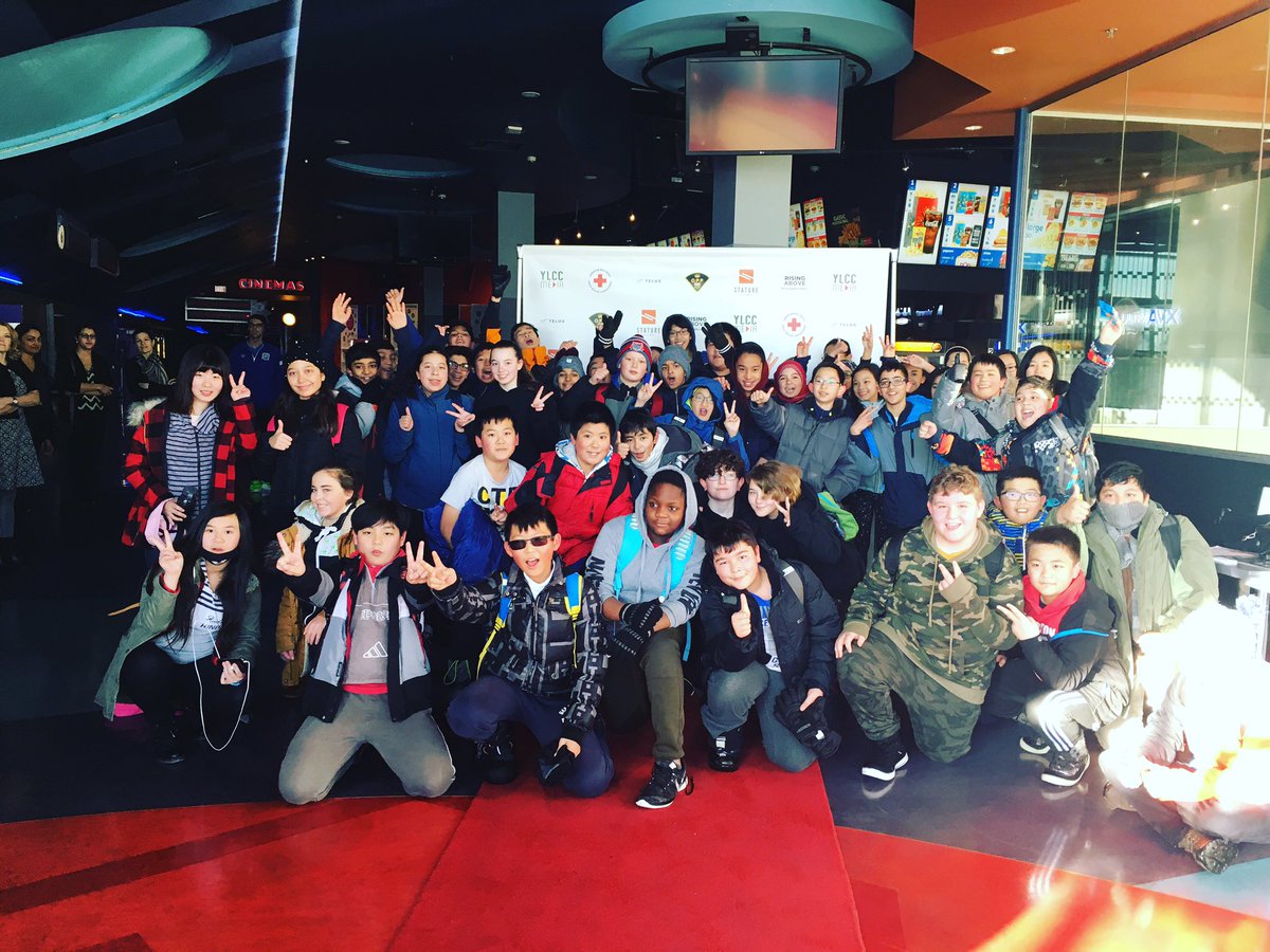 YLCCmedia's tweet photo. A few of the amazingly energetic students from Burnaby learning from #risingabovedoc this morning! #redcrossrespect @redcrosscanada @telus https://t.co/vi87QUV4Nu