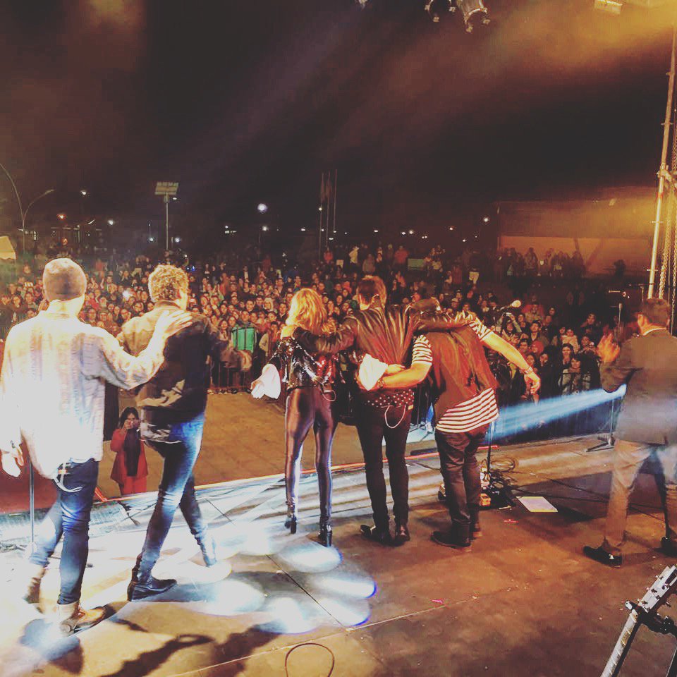 Gracias Los Muermos Puerto Montt 👌🏽
Esta semana Iquique 11 Feb  y @movistararena el 12 Feb #VamosChile #AltoalFuego 
#VERANOTOUR Nos Vemos