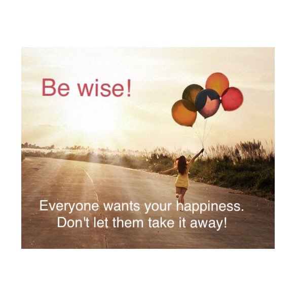 lizziewhizz1's tweet photo. Zen no32: keep the happiness going!#wow #zen #positive #flow #spiritual #love #happiness #quotes #protect #keephold #youcandoit #itsyours https://t.co/ZWHanIsQiv