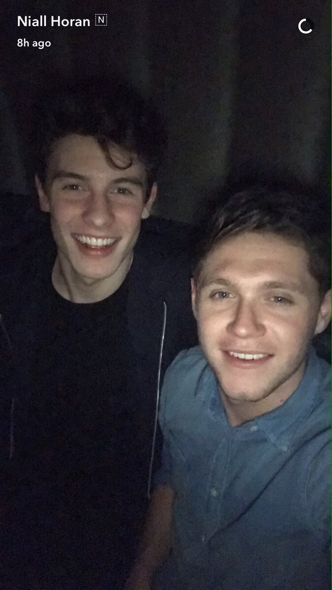 MendesArmyUpd's tweet photo. Niall subió esta foto con Shawn el día de ayer, se habla de una posible colaboración https://t.co/ysi3SbBLLt