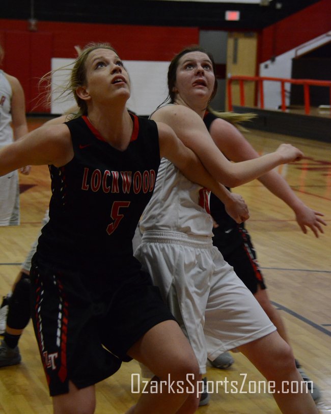 OzarksOzone's tweet photo. PHOTOS: Miller 48, Lockwood 46 -- https://t.co/8Q9svClupa https://t.co/K61TOFwXi1