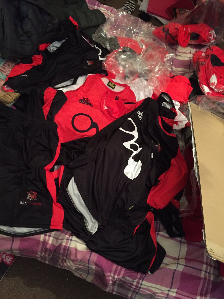 CardiffNoFrills's tweet photo. The most wonderful time of the year - kit time π #newyearnewdesign https://t.co/7i8bzF4qsk