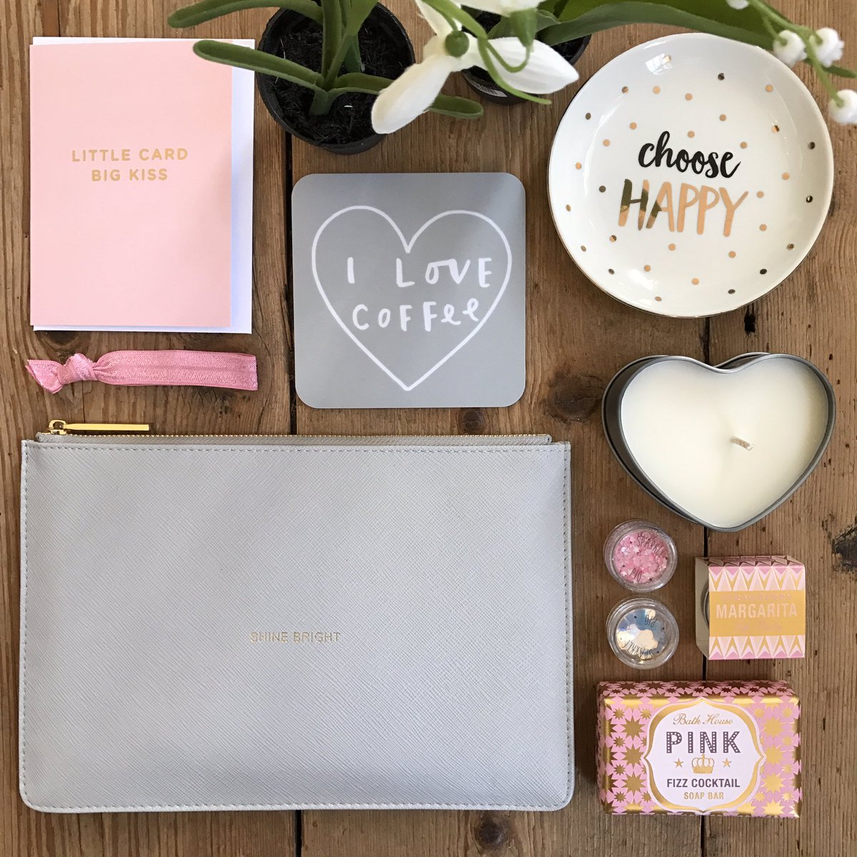 💕 Soft pink and grey gift inspo 💕