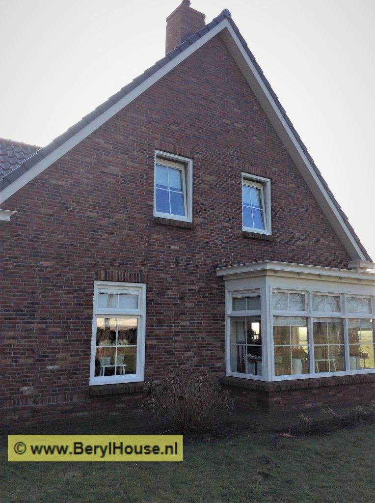 Fraaie referentie door <a href="/BerylhouseNL/">Beryl House</a> met @DaasBaksteen stenen en <a href="/RobenNederland/">Röben Nederland</a> <a href="/RoebenKlinker/">Röben Tonbaustoffe</a> dakpannen!