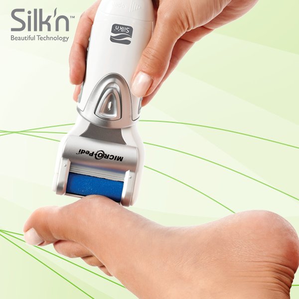 MicroPedi Classic’in benzersiz rulosu, sert deriyi pürüzsüz hale getirmek için nazik ve oldukça etkilidir. bit.ly/2c0T41O #Silkn