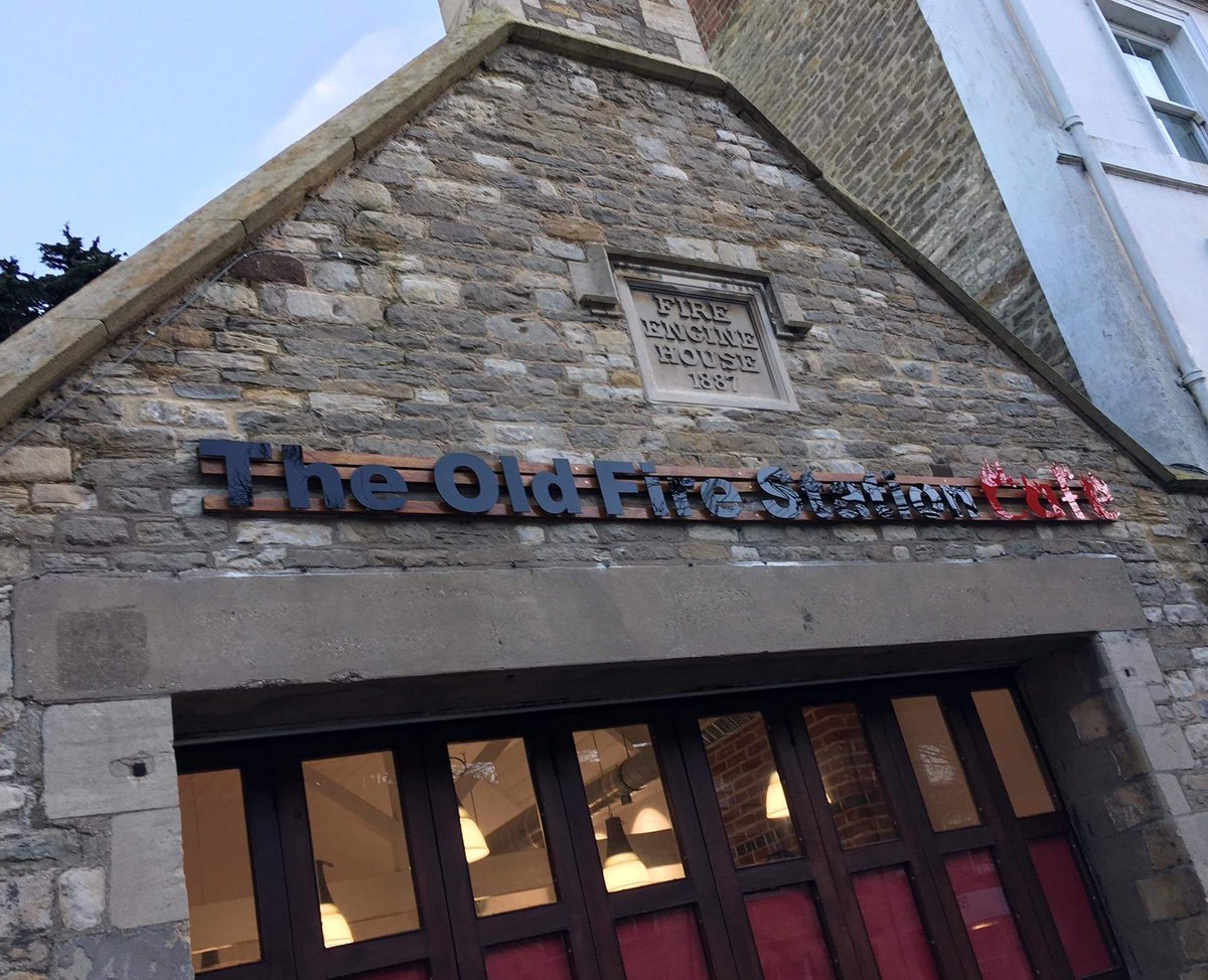 TheOldFireStat2's tweet photo. #firestation https://t.co/2d0emEkDKC