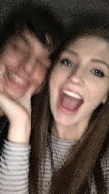 864_EP's tweet image. You make me happy when skies are gray 💜