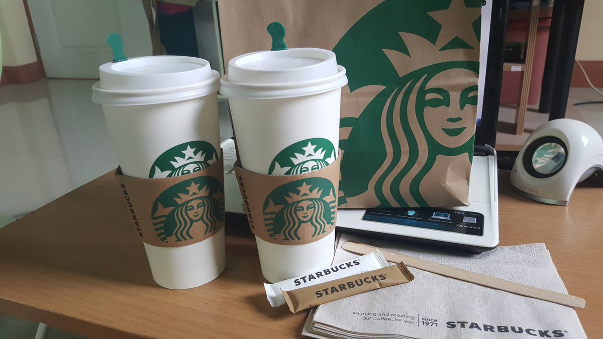 em_happyy's tweet photo. จัดไปอย่าให้ขาด โปรดี๊ดี...#starbucks #signaturehotchocolate https://t.co/cNTmCK1z9N