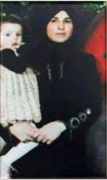 Ania27El's tweet photo. النظام السوري يطلق سراح "رشا شربجي واطفالها "والذين تم اعتقالهم عام 2014 ..أطفال يا مجرمين في السجون !!!... https://t.co/zlGNrfWPS3