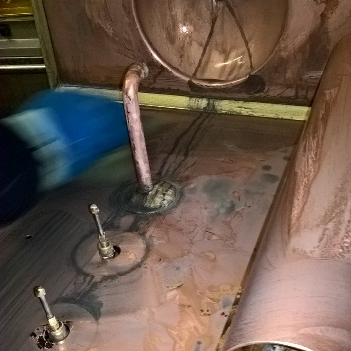 Aircraft_Beer's tweet photo. Wir bringen die Brauerei wieder zum glänzen. #craftbeer https://t.co/wtL2ABer6o