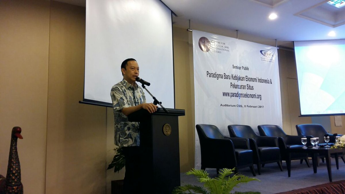 bkpm's tweet photo. Kepala BKPM menjadi pembicara dlm seminar publik @CSISIndonesia &amp; @ERIAorg: "Paradigma Baru Kebijakan Ekonomi Indonesia" siang ini (8/2) https://t.co/ZtXQOCABEq