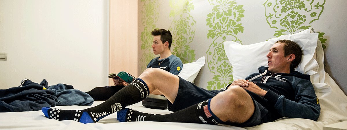 Looking for the best #recovery products from #compressport ? Get your eyes on this blog post : bit.ly/Top_CS_Recovery