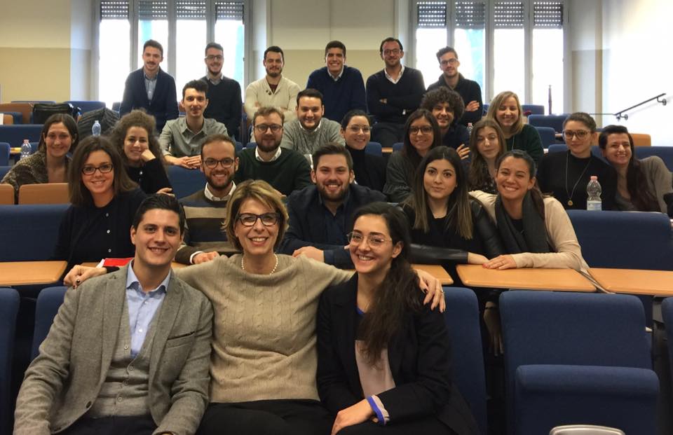 GS1italy's tweet photo. Grazie @eleonoragraffio! Una grande giornata di aula #thinkoutsidethebox #masteretail @unipr @Coralis_PDO https://t.co/Gr7Z6WqvEL https://t.co/KtItidIK2x