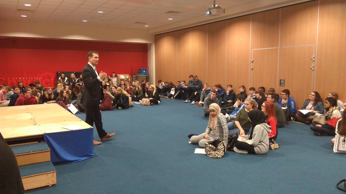 The_Sixth_Form's tweet photo. Excited to welcome our Y11s to The Sixth Form today! #TasterDay #SixthFormerForADay https://t.co/4chpEm2eCt