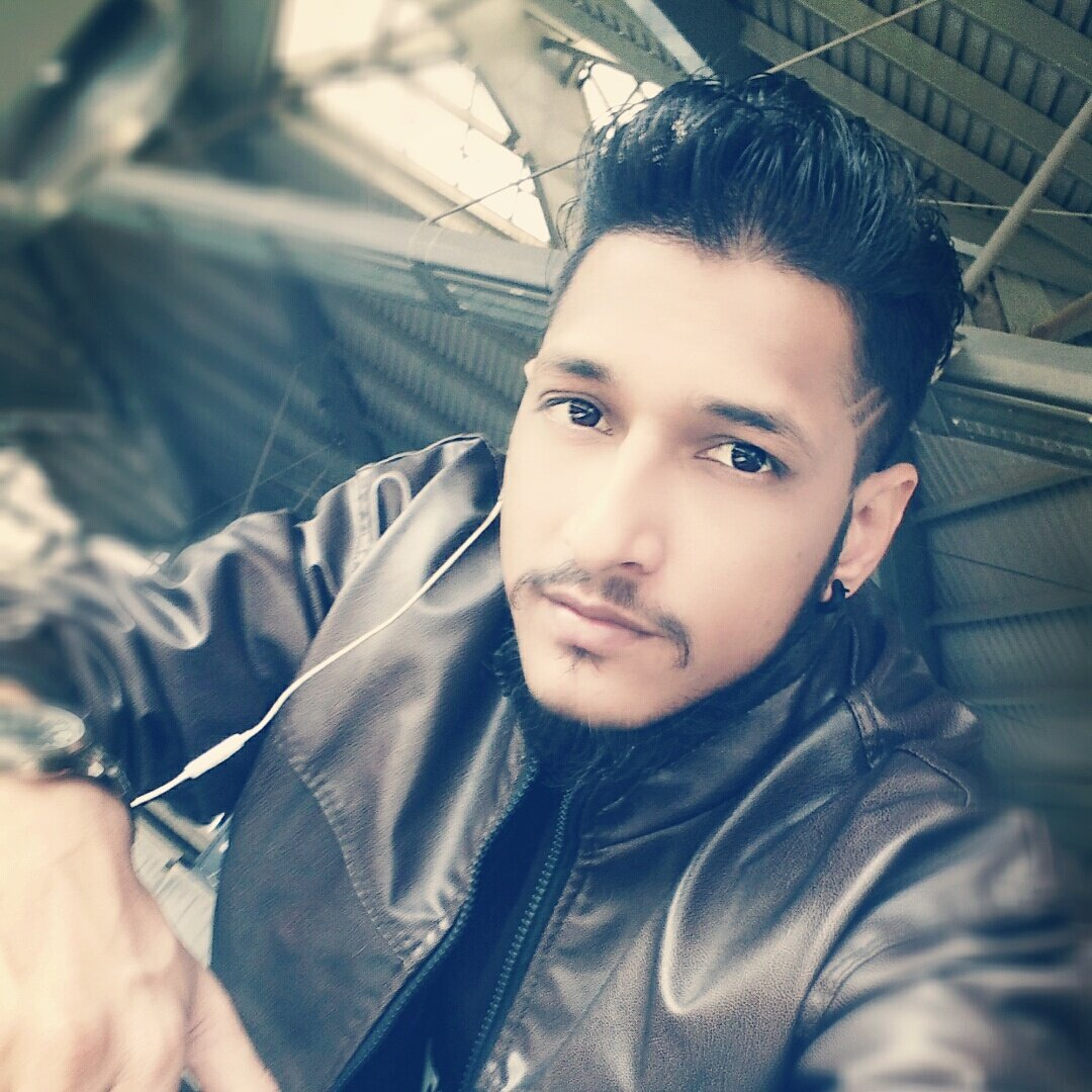 Manishg1025's tweet photo. #NewProfilePic https://t.co/etgf5GjGWo