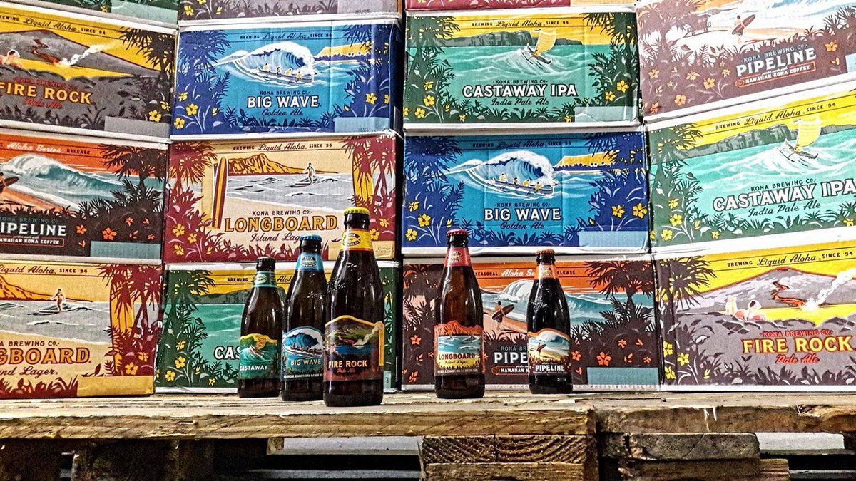 biertaxidus's tweet photo. Aloha! "Es gibt kein Bier auf Hawaii" ist ein Lied von Paul Kuhn und völlig falsch! #CraftBeer #KonaBrewing #biertaxi #bier #hawaii https://t.co/MZCQJA9OoU