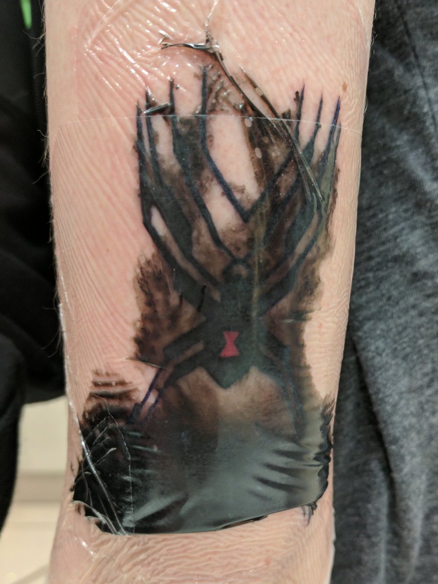 Question First week healing with Tegaderm noticed some blurry lines Will  they disappear when its fully healed Should I switch to traditional  method  rtattoo