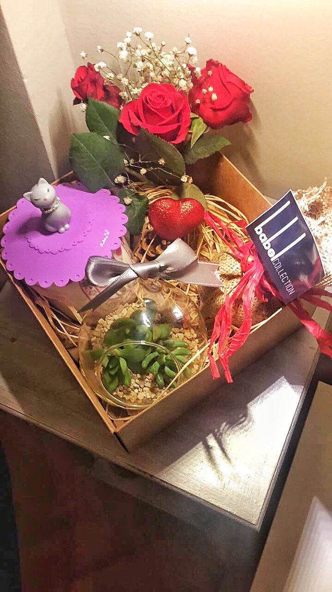 BabelCollection's tweet image. #sevgililergünü #çarşamba #14şubat #hediye #hediyekutusu