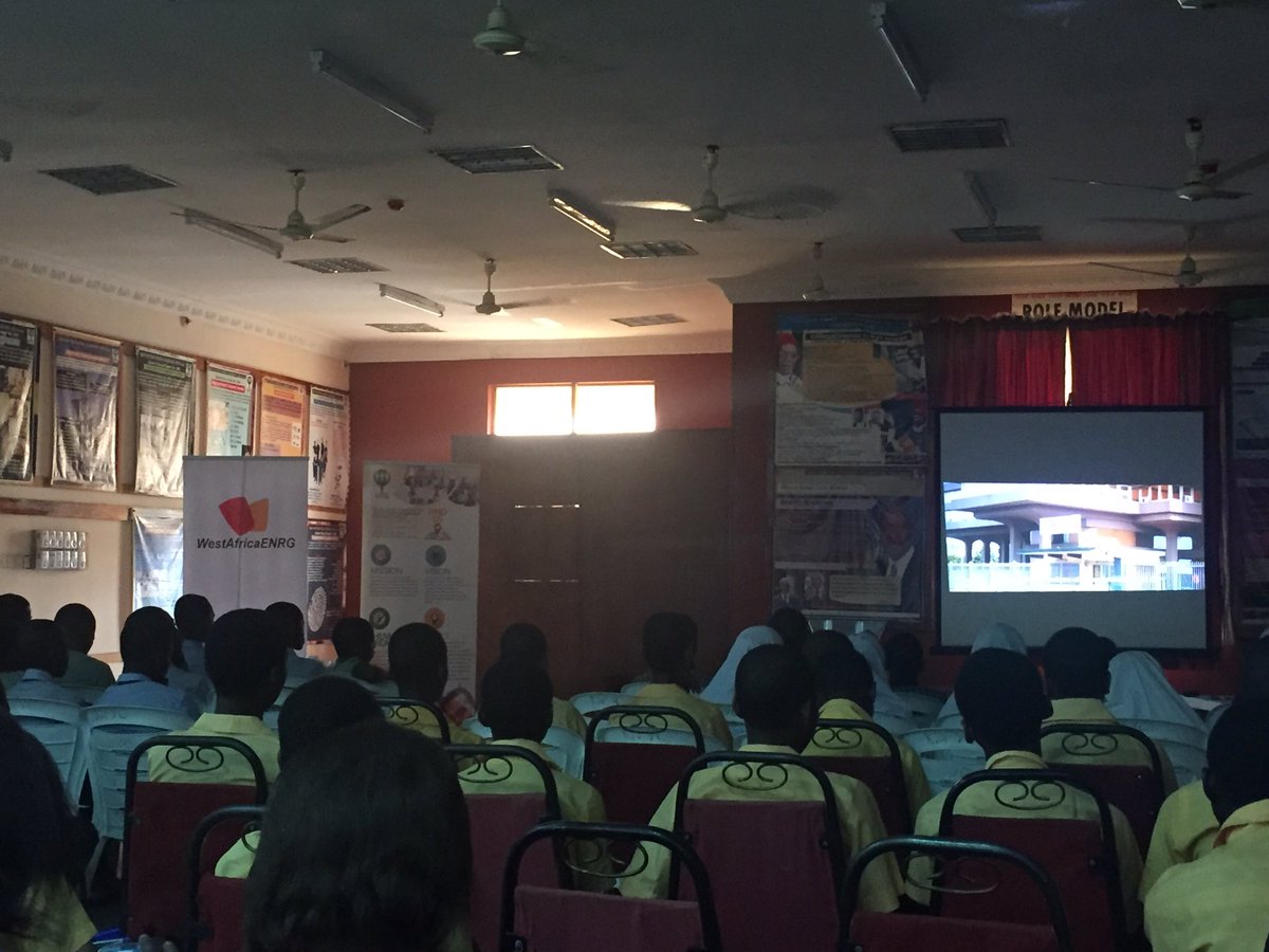 WestAfricaENRG's tweet photo. Schools are silent and captivated by #TheValuableWaste documentary @AdesojiAdejolu #NESRA @oyostategovt @kdfyec https://t.co/34VKqTAsAr