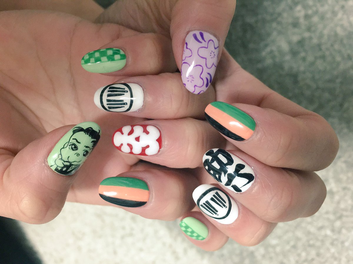 みーこ En Twitter ネイルかえてきた Newnail 痛ネイル 昭和元禄 落語心中 助六 みよ吉 大入 紋 落語 歌舞伎 市松模様 山寺宏一