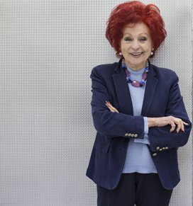 elcultural's tweet photo. Esta tarde estaremos en @CasaLector con la galerista Juana de Aizpuru, en una nueva #MasterClassElCultural. 19h Entrada libre. Te esperamos! https://t.co/rxkfOsW3gp