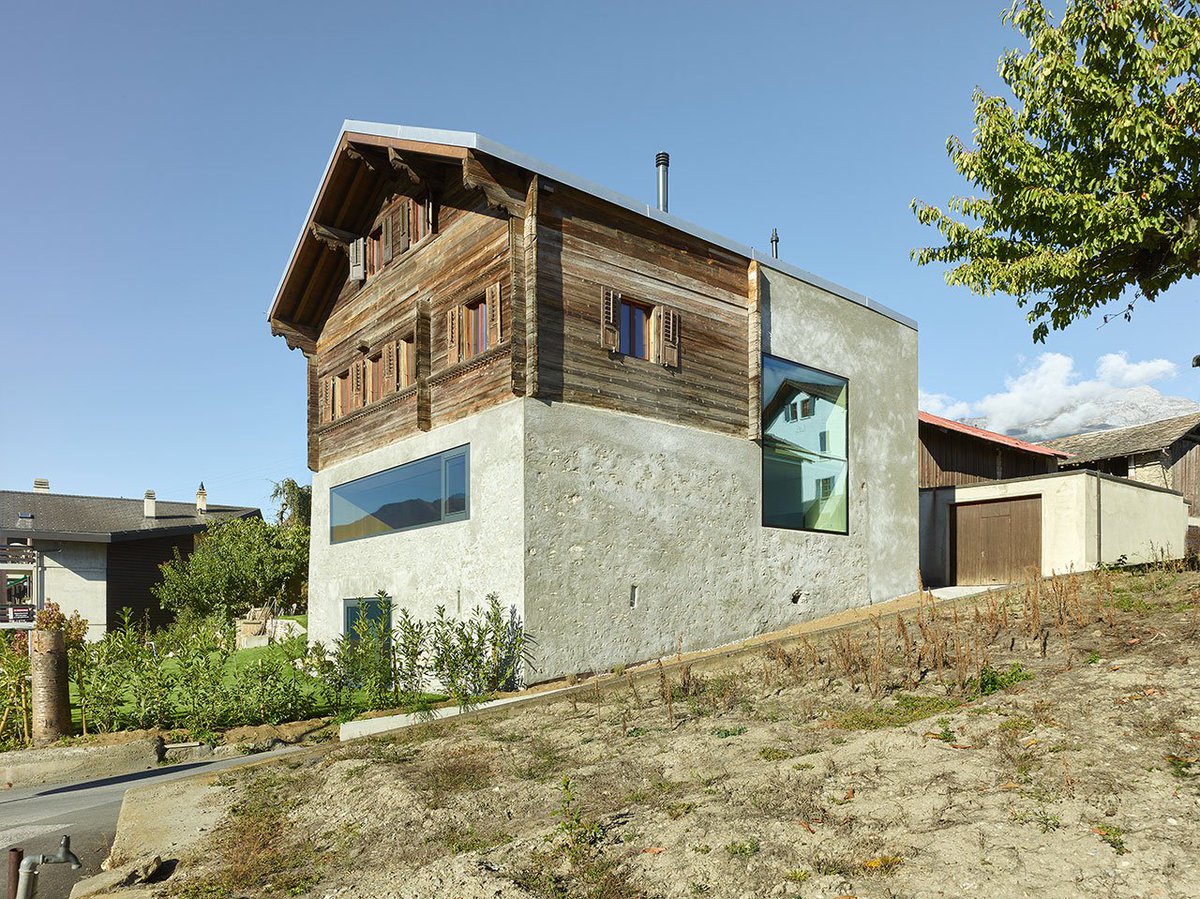 guiacountrycom's tweet photo. CONSTRUIR: Una Interacción De Metal Y Madera En Los Alpes Suizos 

#arquitectura #diseño #construccion

https://t.co/iIz32z4tgT https://t.co/WvNNGuREO5