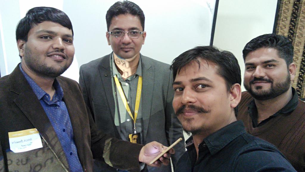 orientalsabers's tweet photo. Happy Moments #NFConnect @NowFloats Event https://t.co/XuyxDdB88G