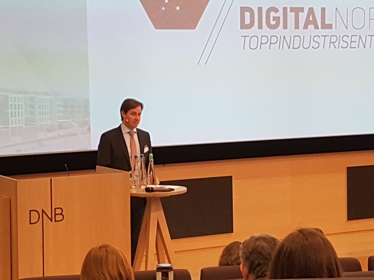 .<a href="/DigitalNorway/">DigitalNorway</a> har mobilisert Norge og skapt stort engasjement. Stor verdi i at det er næringslivsdrevet, fastslår statssekretær <a href="/LJHIIM/">Lars Jacob Hiim</a>