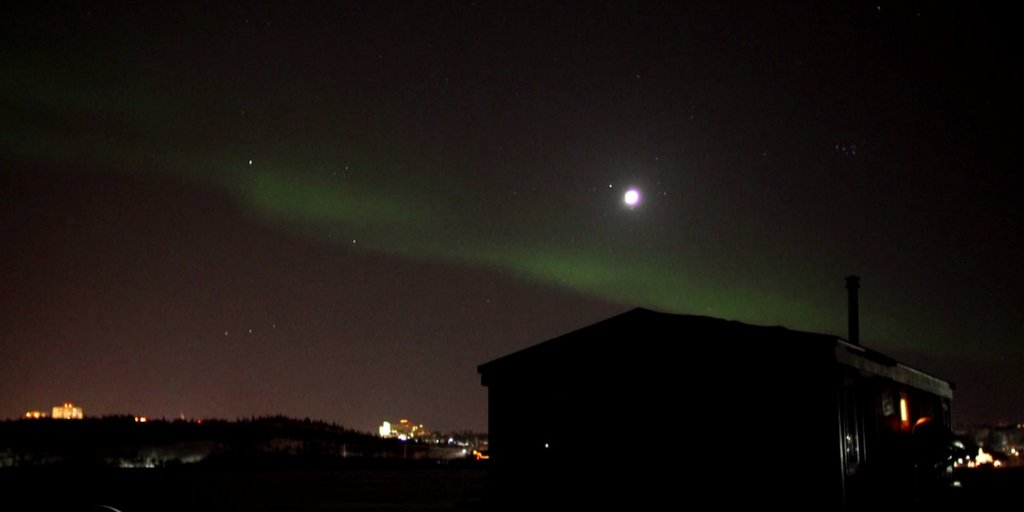 #Yellowknife est la capitale des aurores boréales. #yukon #fautpasrever visityellowknife.com
