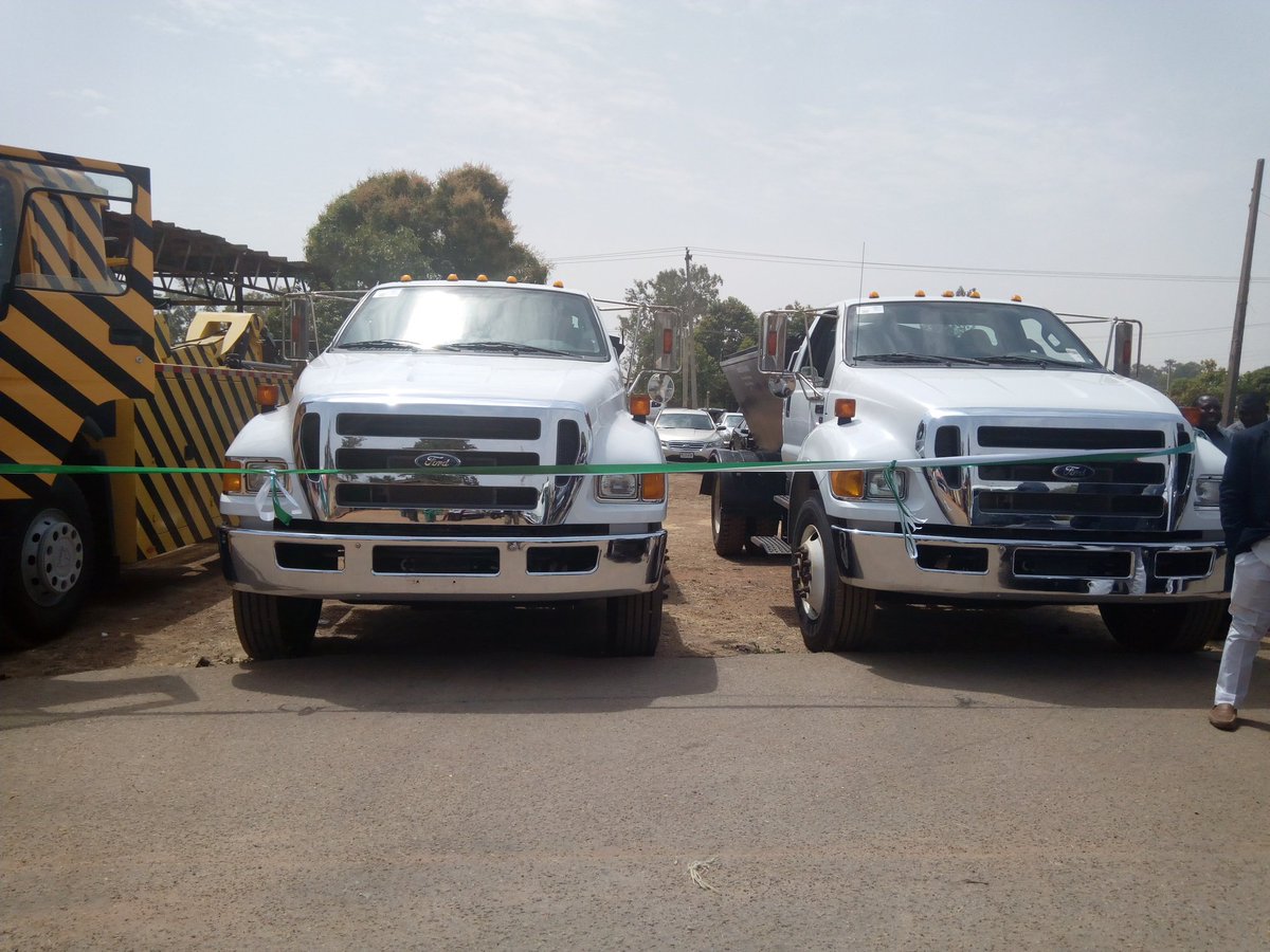 alutadarf's tweet photo. It's 41 Years Since The #VIO Unit Of @PLSGovt Got A Car. @RtHonSBLalong Just Commissioned 18 Brand New Ones. #Rescuer @danmanjang @nanle2104 https://t.co/DlQ71e27Eb