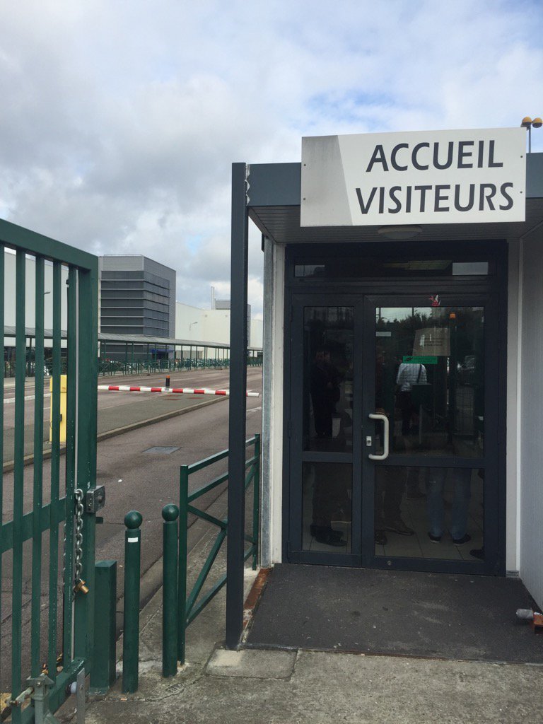 adehervagault's tweet image. C'est parti pour l'immersion en Usine PSA Groupe à Poissy avec Kar Zen et Elys #incubation #predictivefactory