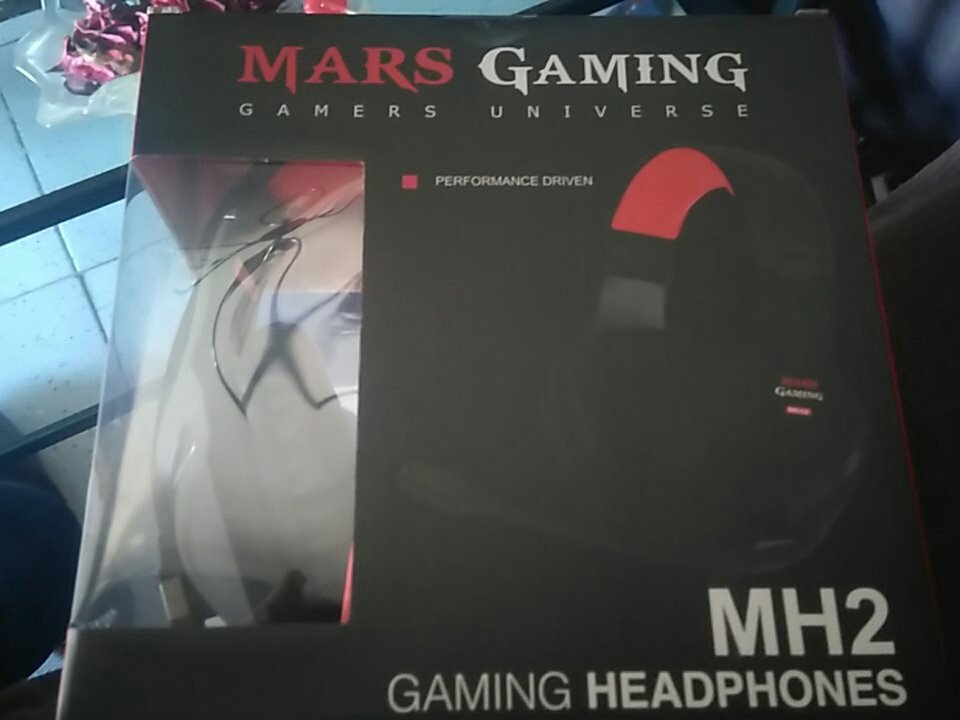 Tr0us_LoL's tweet photo. @MarsGaming_ Ya tengo aqui mi MarsGaming #MH2 ya era hora de renovar mis cascos 🙌 https://t.co/3DA7apHr6n