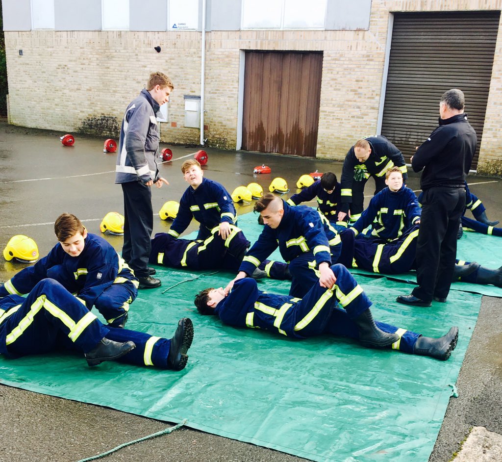 PaulPrescottRE's tweet image. #PhoenixProject Day 3: @TaviCollege students learn vital life saving skills during the casualty simulation drill. #FirstAid #savinglives 🏥