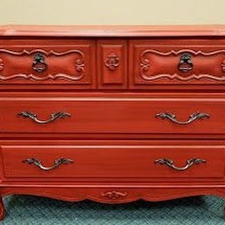 WebstersEurope's tweet photo. Not #valentinesinspired by pink try red! https://t.co/hdjWDruj0Y https://t.co/gs5DmBzlsl