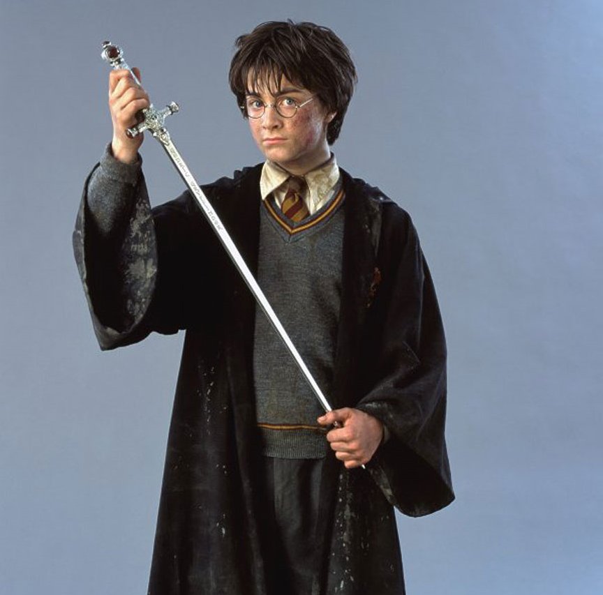 SdbtStore's tweet image. Godric Gryffindor Replica - #HarryPotter bit.ly/2km2t6P