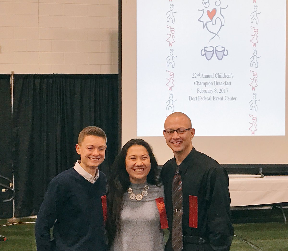 swartz_creek's tweet photo. @KidsPriority Breakfast with Nicholas Lake, Abigail Gawthrop, &amp; Zachary Golden ~ nominated for the Robert E. Weiss Outstanding Youth Award. https://t.co/RsT8wF51F1