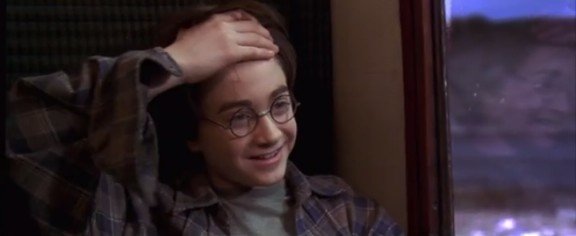 HPMemes's tweet photo. HARRY💕 https://t.co/YoAVVWnr59