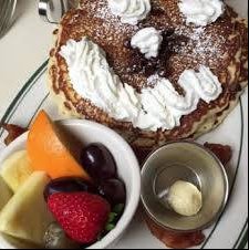 TheAlteza's tweet photo. Our residents love walking down to South Town. There's no place better than The Guenther House for pancakes! If you haven't been, get there! https://t.co/zqMh2bACEz