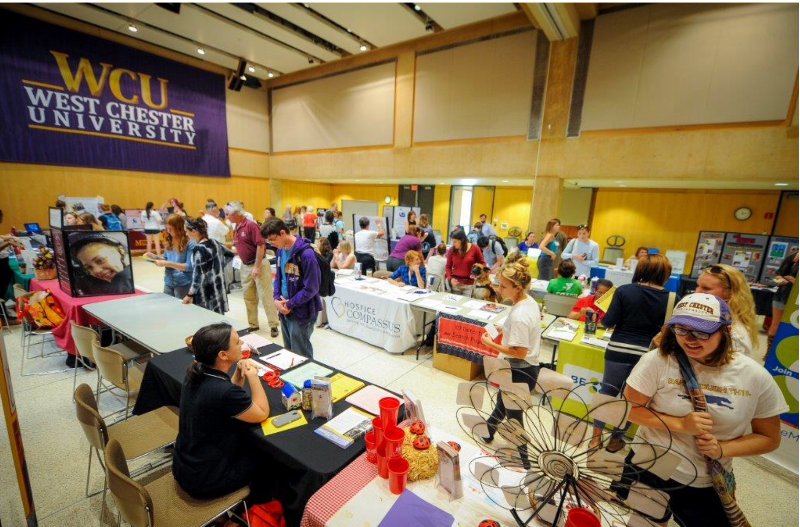 WCUPAVolunteer's tweet photo. Join us in 1 week at the Spring Volunteer Fair on 2/15 to find great ways to support our community! #DubCserves https://t.co/Ot1fUkRtxv