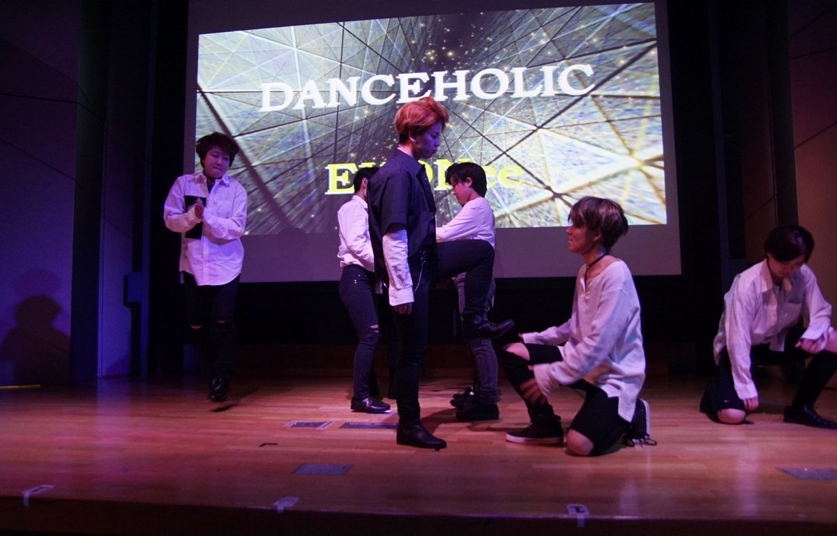 aduchan_'s tweet photo. のじベクの膝に足を乗っけた馬鹿野郎はこの私です←
のじペンに全力で謝罪したい。。。
本当に申し訳ございませんでした🙇🙇🙇
そしてヒデさんお写真いただきました!
ありがとうございます✨
@hid73jp
#だんほり #EXONee #Lotto #Louder #ヒデさんcam https://t.co/EpNPDE64X4