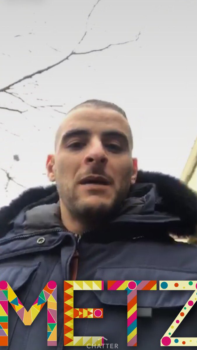 2FeuillesProd's tweet photo. @Fianso est chez nous...
>
#Metz #Borny #Rap
>
#JeSuisPasséChezSo https://t.co/rH60Zd1lBH