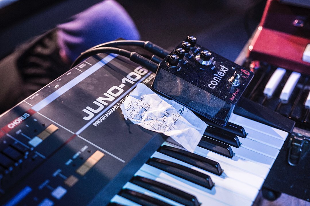 redpandalab's tweet photo. Flightwave at @elclubdetroit  #juno106 #contextreverb https://t.co/iYOupKLLiC https://t.co/GJIg97oAvJ