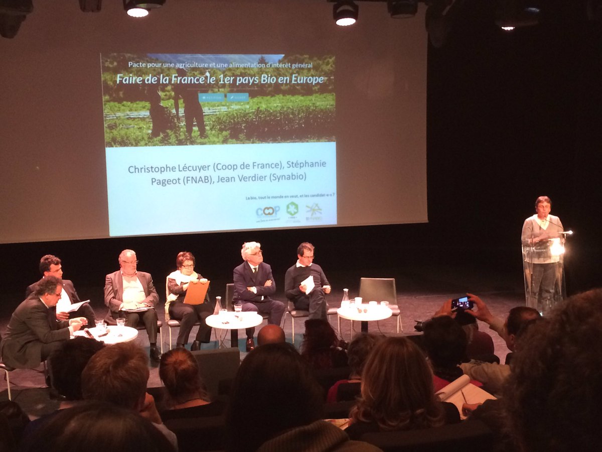 Cet après-midi on parle du #pactebio2017 avec les représentants des candidats à la pstielle <a href="/fnab_bio/">FNAB</a> <a href="/synabio/">Synabio</a> @CoopdeFrance