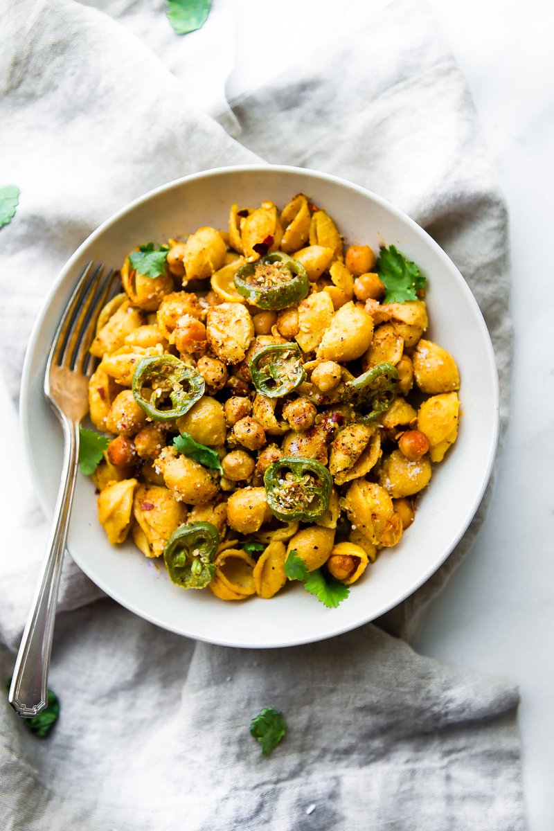 CotterCrunch's tweet photo. Spice up dinner! "#Vegan Jalapeño Chickpea Mac & Cheese recipe! #GlutenFree #chickapea https://t.co/16BwIzZUfo" https://t.co/zG3oHen1Ew